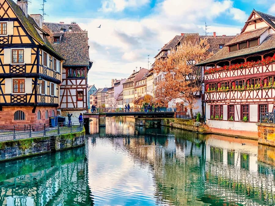 Les maisons à colombages et les canaux de la Petite France, à Strasbourg